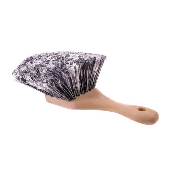 DIY DETAIL - TYRE SHINE BRUSH