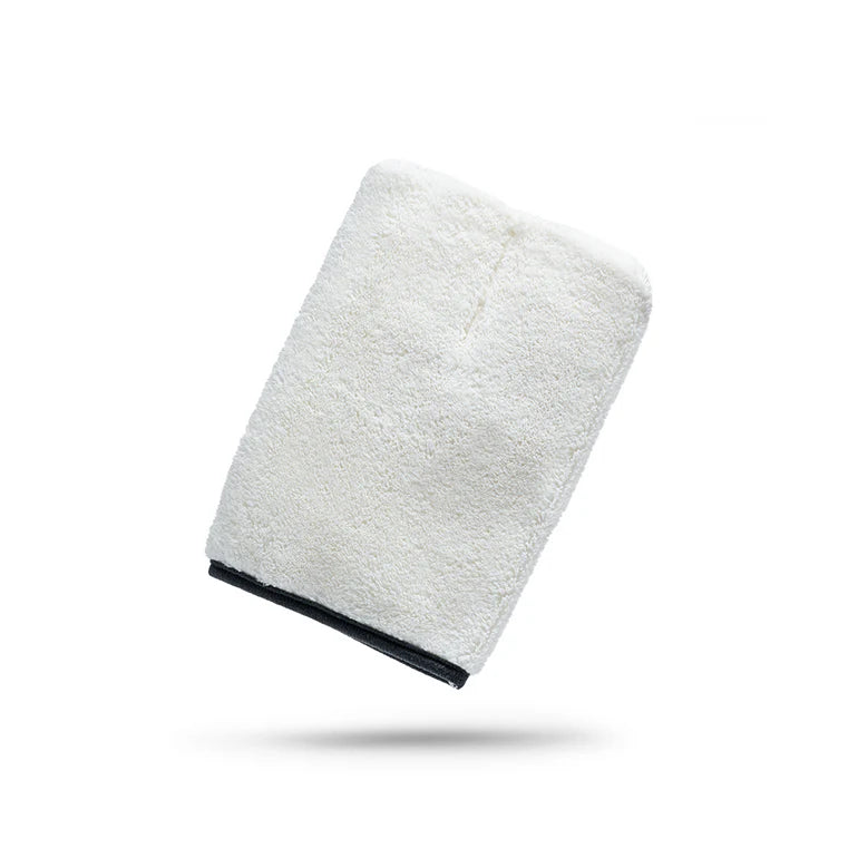 YUMCARS – EXFOLLATOR MITT – INTERIOR SCRUBBING PAD